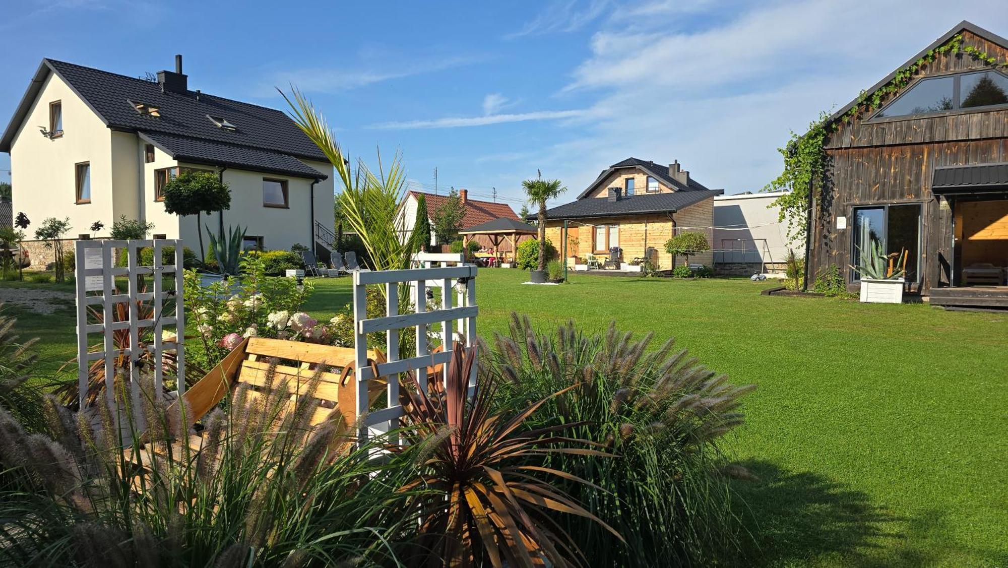 Vip Village Las Woda Rower - Podgrzewany Basen, Balia, Sauna Miedzierza Exterior photo